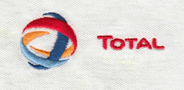 Geschäftsmode mit eigenem Logo - Projekt Total Energie Gas GmbH